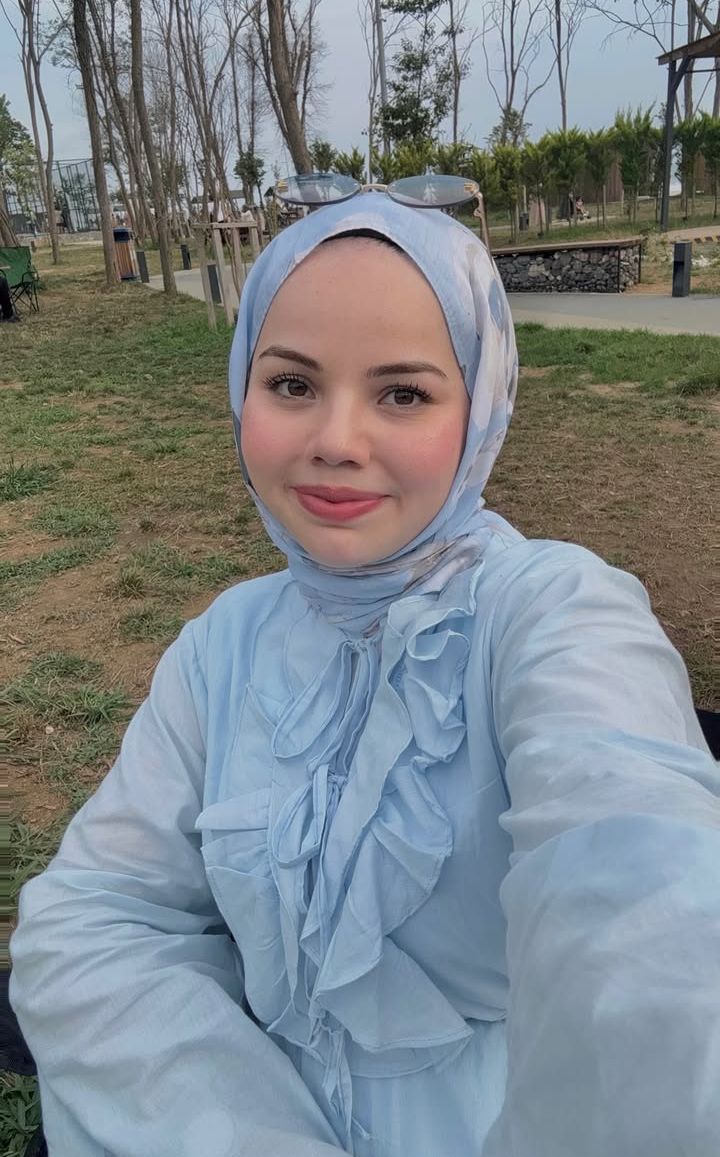 Baklan Zarif ve Güçlü Kadın Escort Bayan İkbal
